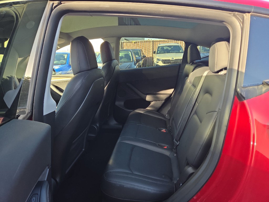 Tesla Model Y Long-Range AWD 351pk 75 kWh [ AUTOPILOT+WARMTEPOMP+20 INCH+PREMIUM AUDIO ] 15