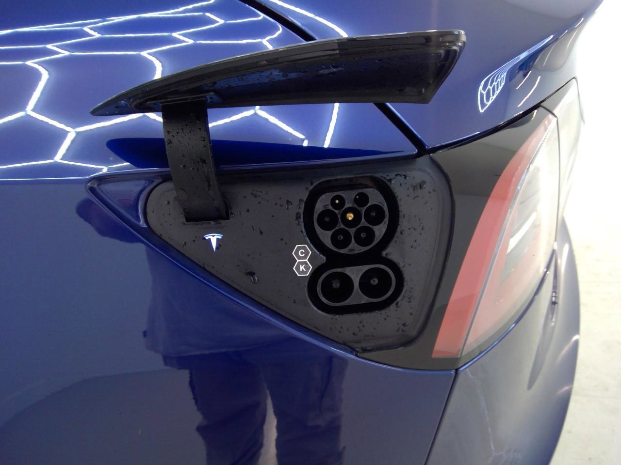 Tesla Model 3 Long-Range AWD 351pk 75 kWh 92.1% SoH FACELIFT [ AUTOPILOT+WARMTEPOMP+620KM WLTP+PREMIUM AUDIO ] 19