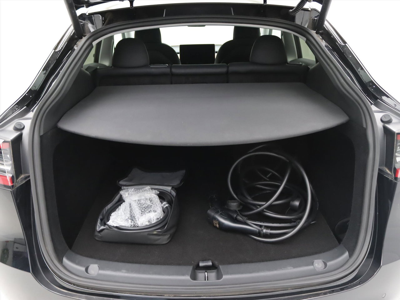 Tesla Model Y Performance 534pk AWD 93% SoH [ 21 INCH+WARMTEPOMP+RYZEN+PREMIUM AUDIO ] 25
