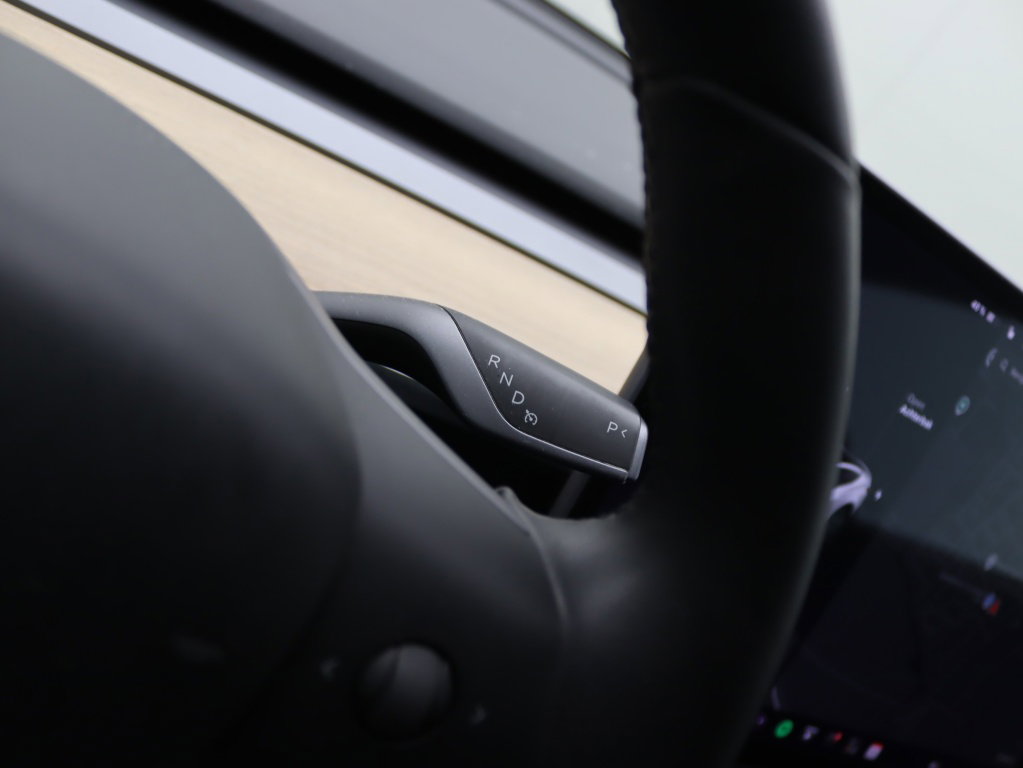 Tesla Model 3 Long-Range Dual Motor AWD 23