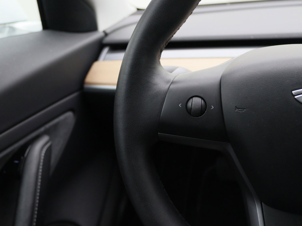 Tesla Model 3 Long-Range Dual Motor AWD 21