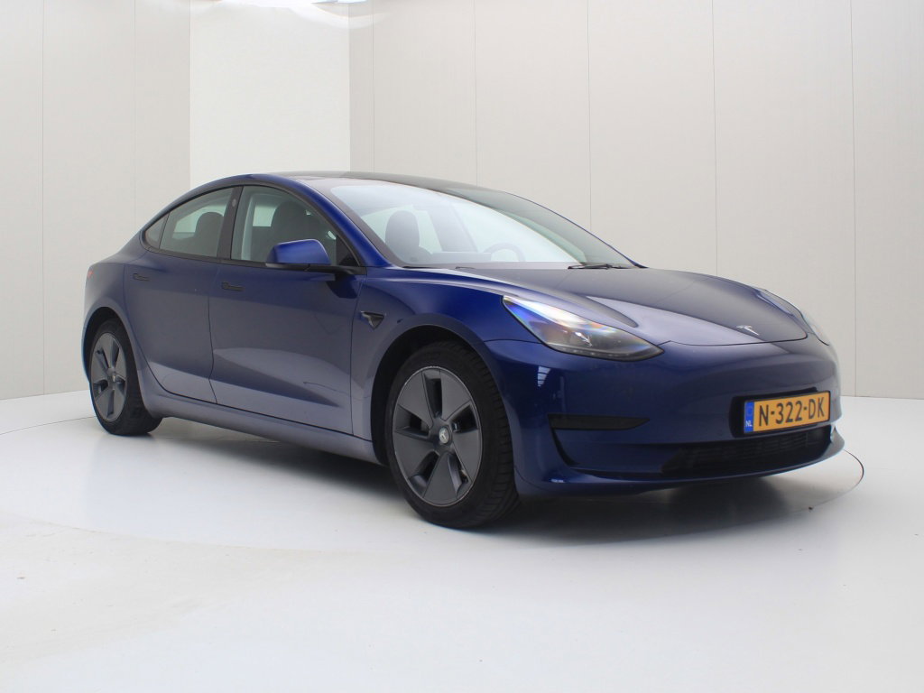 Tesla Model 3 Standard Plus RWD 5