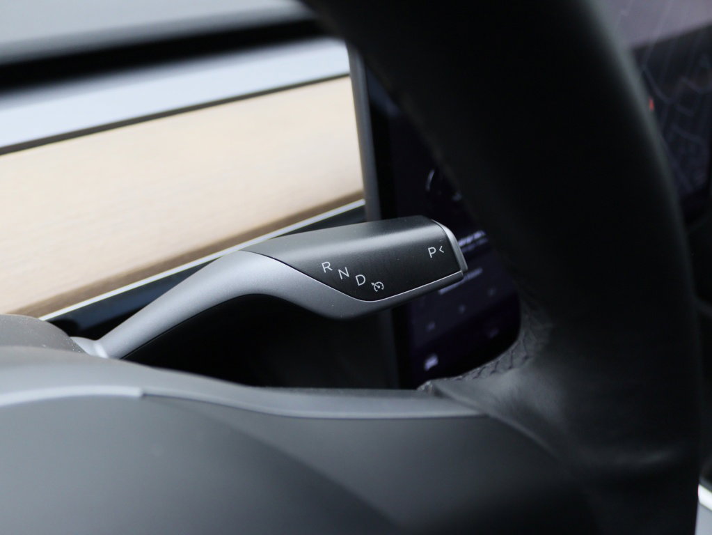 Tesla Model 3 Standard Plus RWD 24