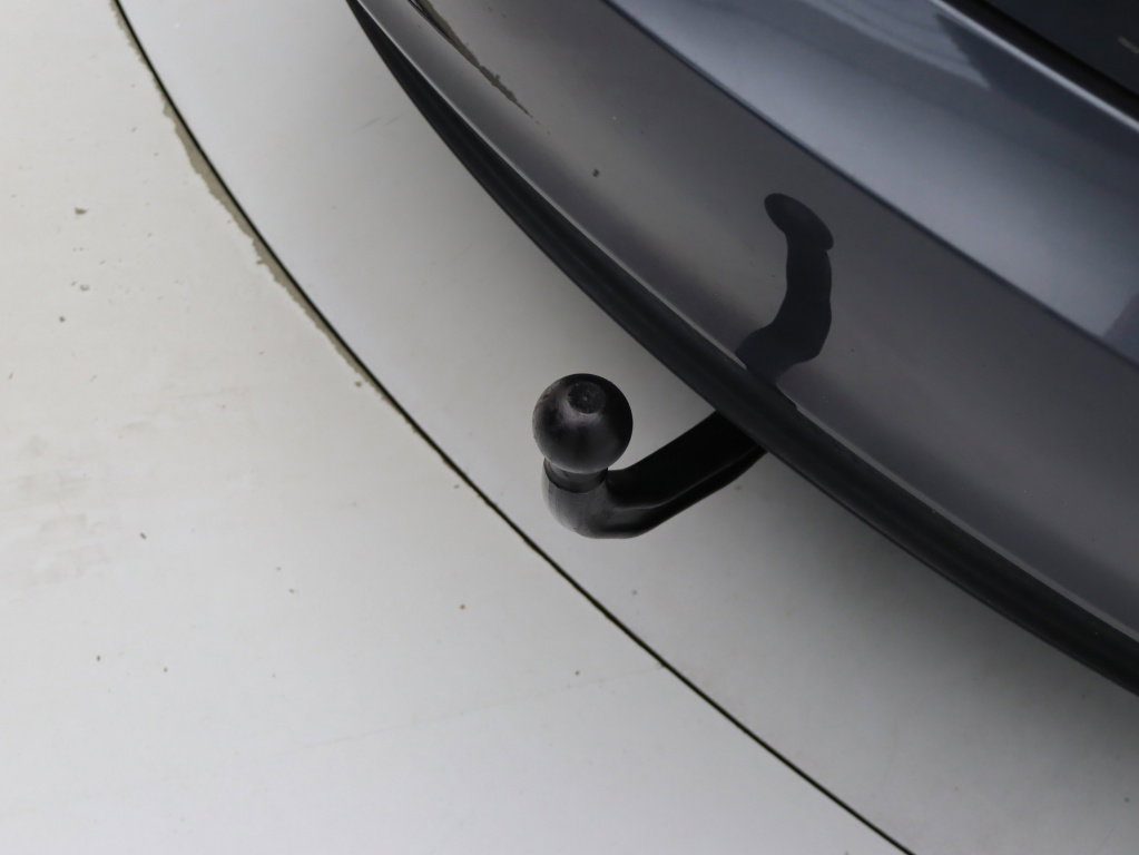 Tesla Model 3 Long-Range Dual Motor AWD 24