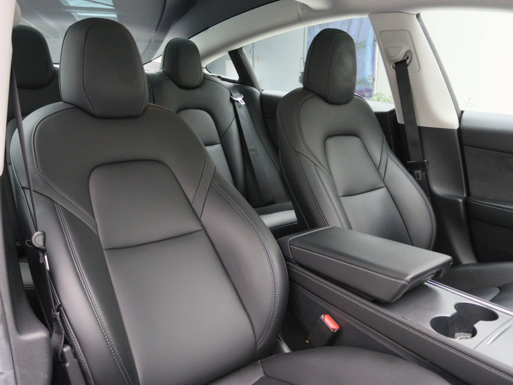 Tesla Model 3 Standard Plus RWD 15