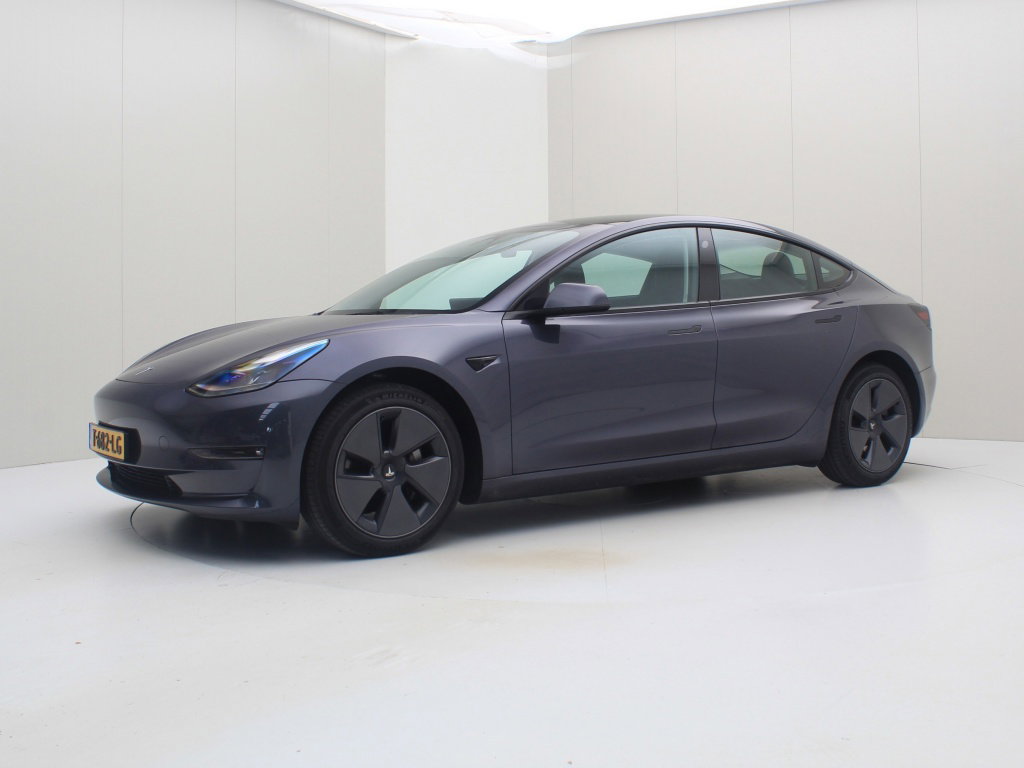 Tesla Model 3 Long-Range Dual Motor AWD 8