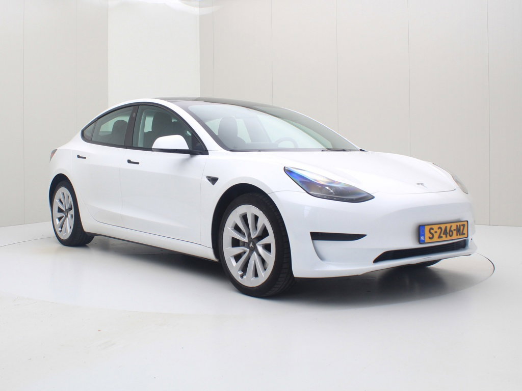 Tesla Model 3 Standard Plus RWD 5