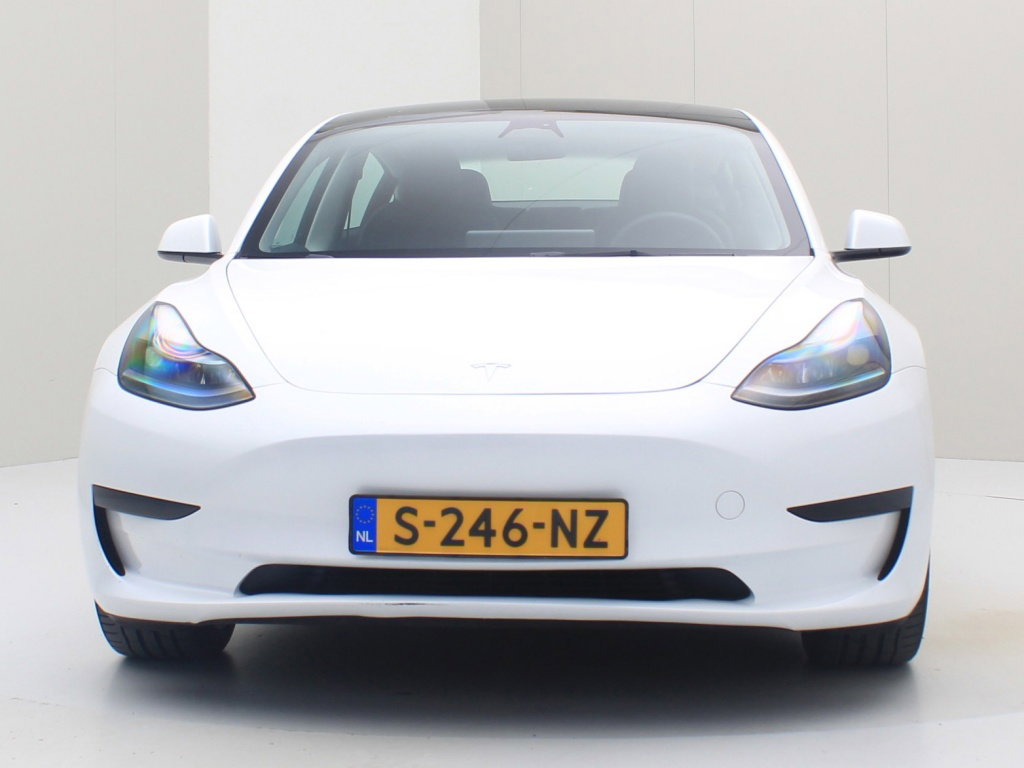 Tesla Model 3 Standard Plus RWD 6