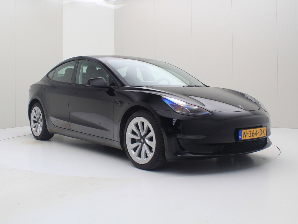 Tesla Model 3 Long-Range Dual Motor AWD 5