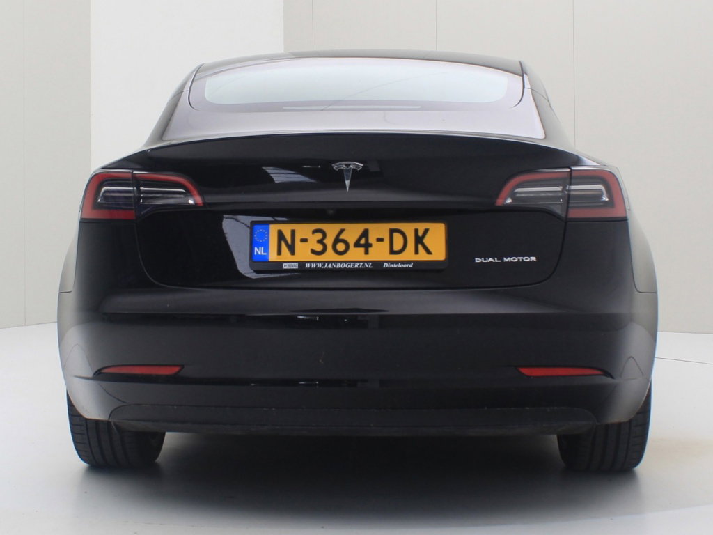 Tesla Model 3 Long-Range Dual Motor AWD 7
