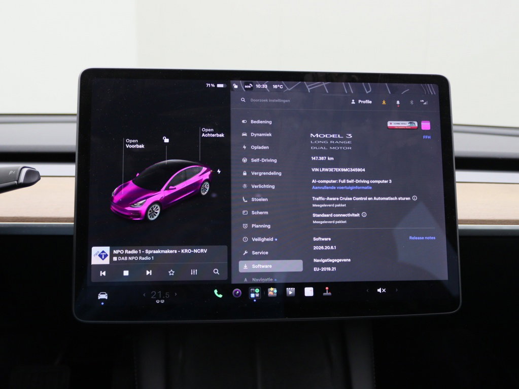 Tesla Model 3 Long-Range Dual Motor AWD 26