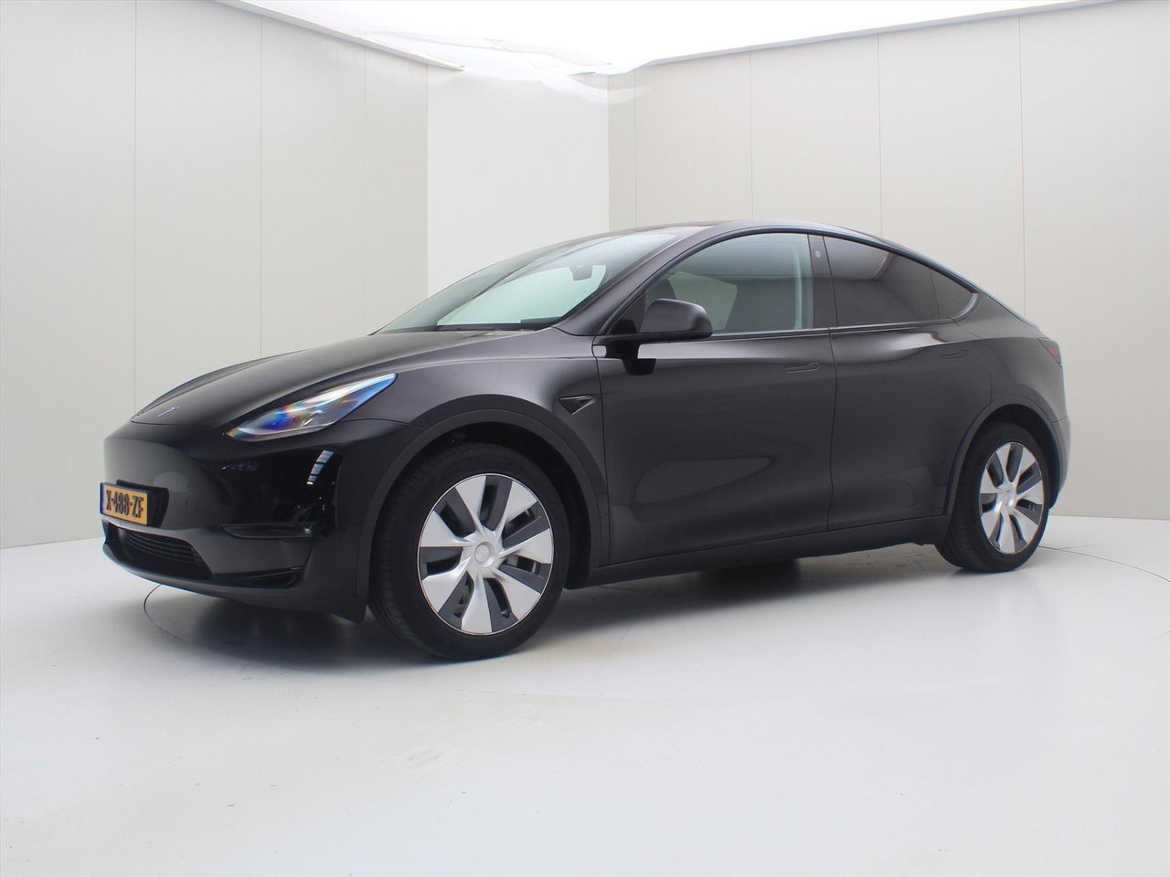 Tesla Model Y Long Range 345pk AWD 7