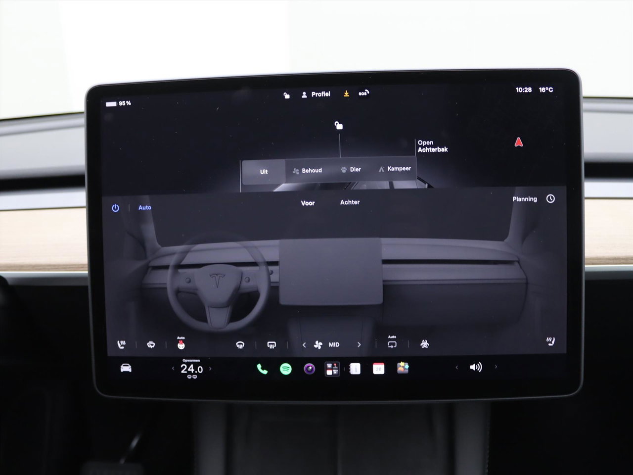 Tesla Model Y Long Range 345pk AWD 29