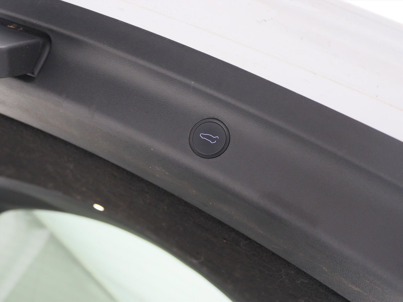 Tesla Model Y Standard RWD Plus 90,8% SoH [ AMD RYZEN+AUTOPILOT+20 INCH+PREMIUM AUDIO 26