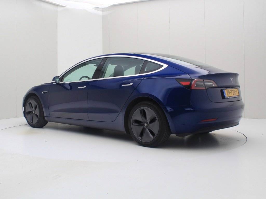 Tesla Model 3 Standard Plus RWD 4