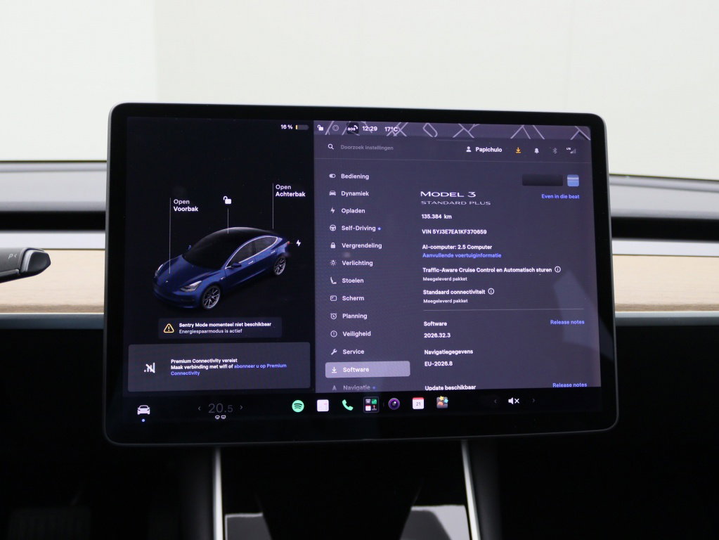 Tesla Model 3 Standard Plus RWD 23