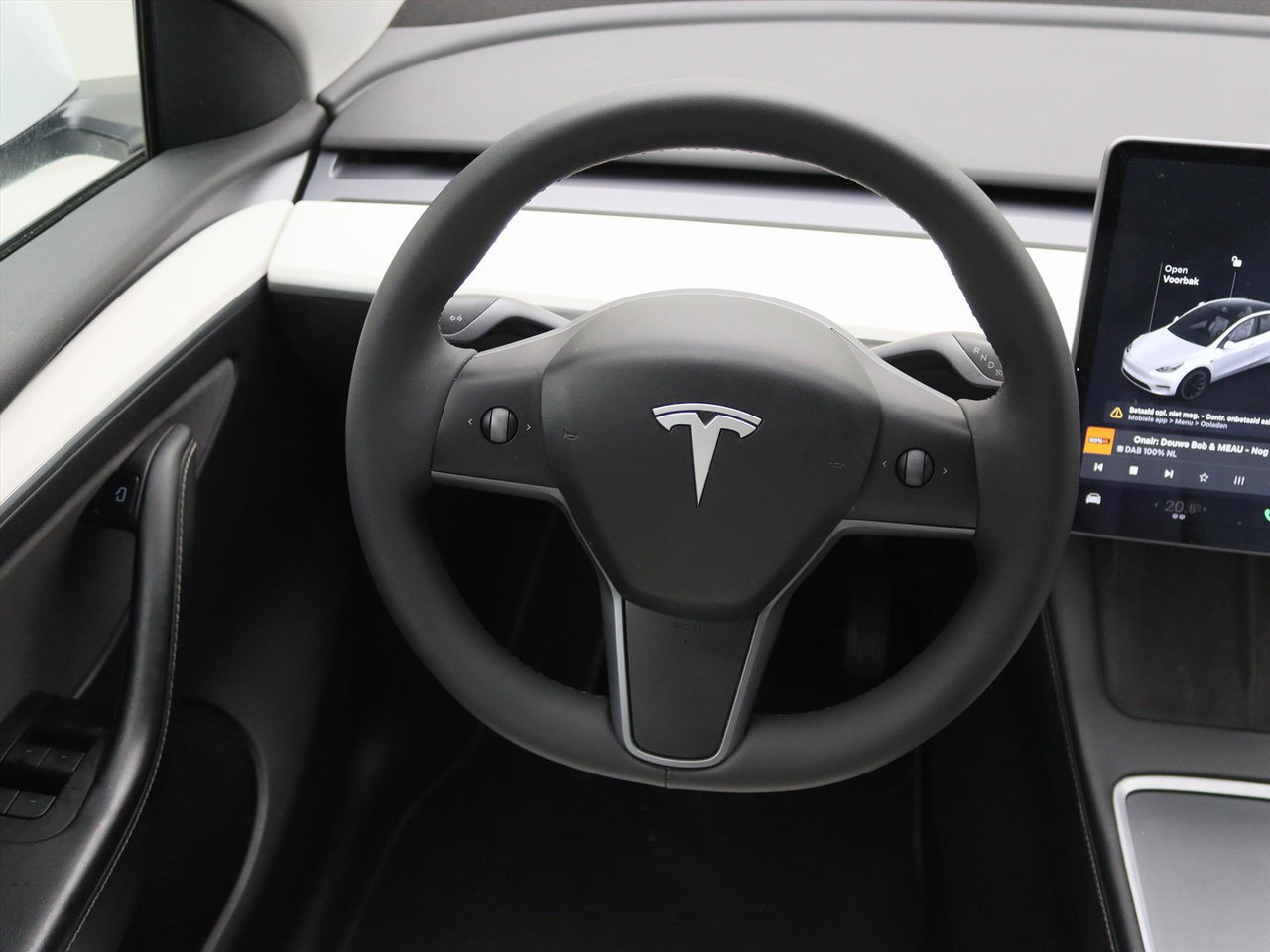 Tesla Model Y Long Range 351pk AWD [ FSD+WIT LEDER+TREKHAAK+20 INCH+PREMIUM AUDIO ] 19