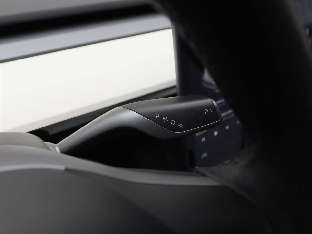 Tesla Model Y Long Range 351pk AWD [ WIT LEDER+AUTOPILOT+20 INCH+PREMIUM AUDIO ] 22