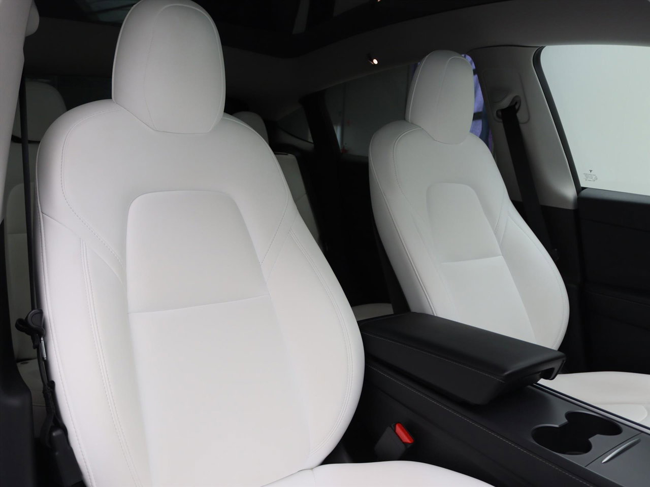 Tesla Model Y Long Range 351pk AWD [ WIT LEDER+AUTOPILOT+20 INCH+PREMIUM AUDIO ] 14
