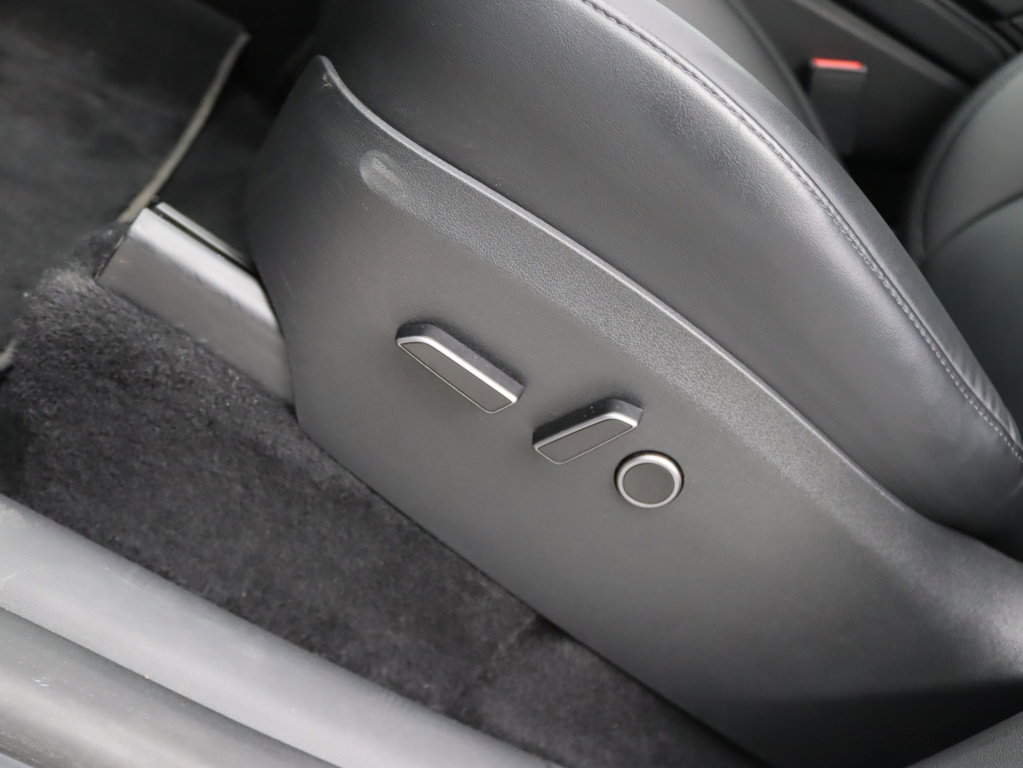 Tesla Model Y 19