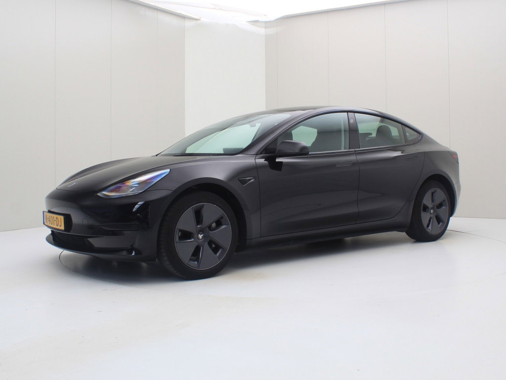 Tesla Model 3 Standard Plus RWD 7