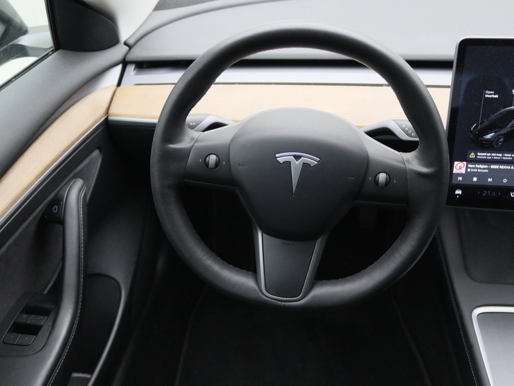Tesla Model 3 Standard Plus RWD 20