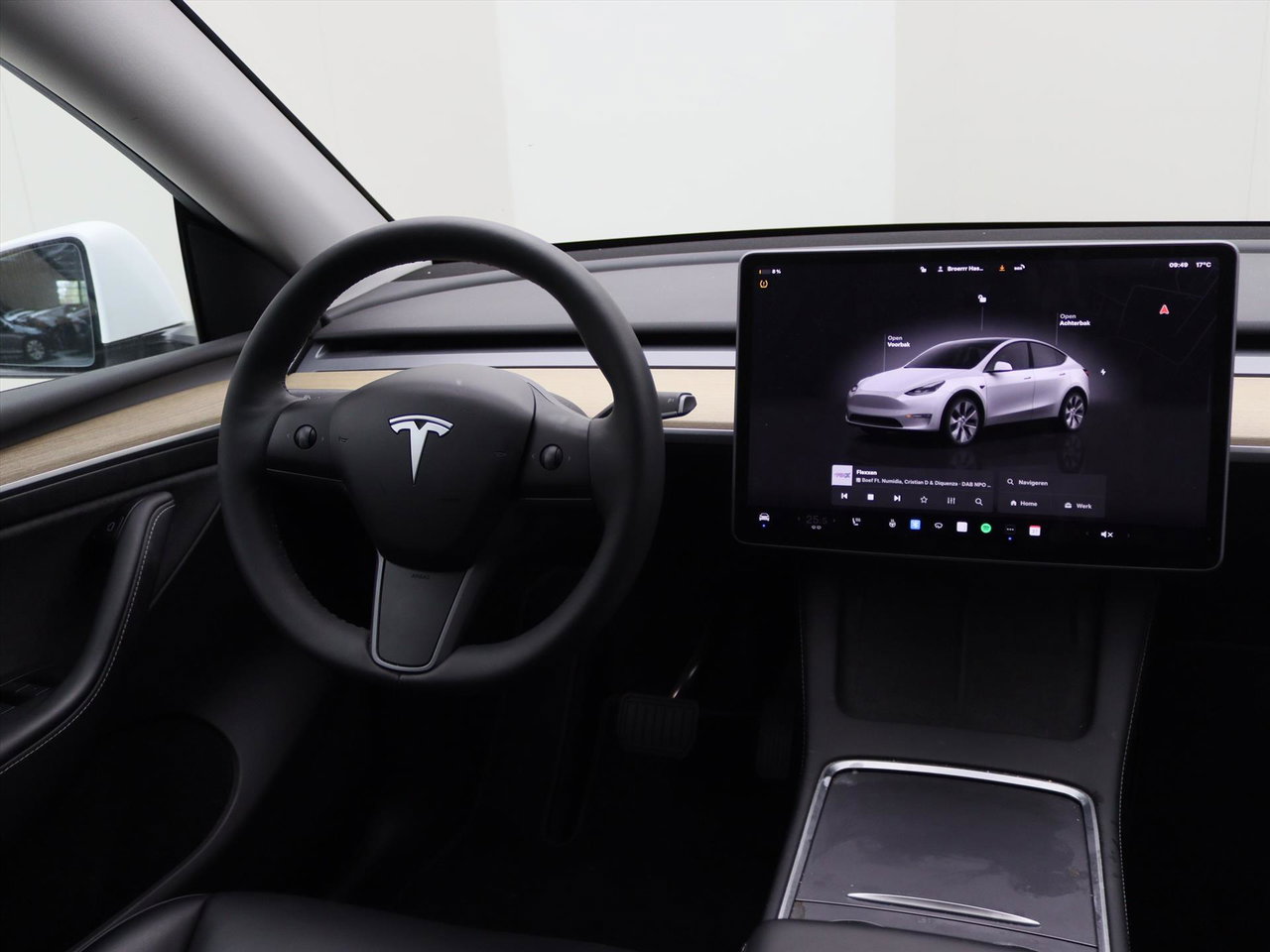 Tesla Model Y Standard RWD Plus 351pk 91,7% SoH [ LFP ACCU+AUTOPILOT+19 INCH+PREMIUM AUDIO ] 18