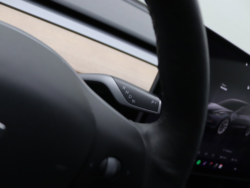 Tesla Model 3 Long-Range Dual Motor AWD 27
