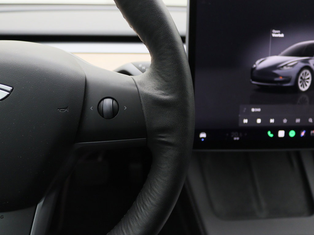 Tesla Model 3 Long-Range Dual Motor AWD 29