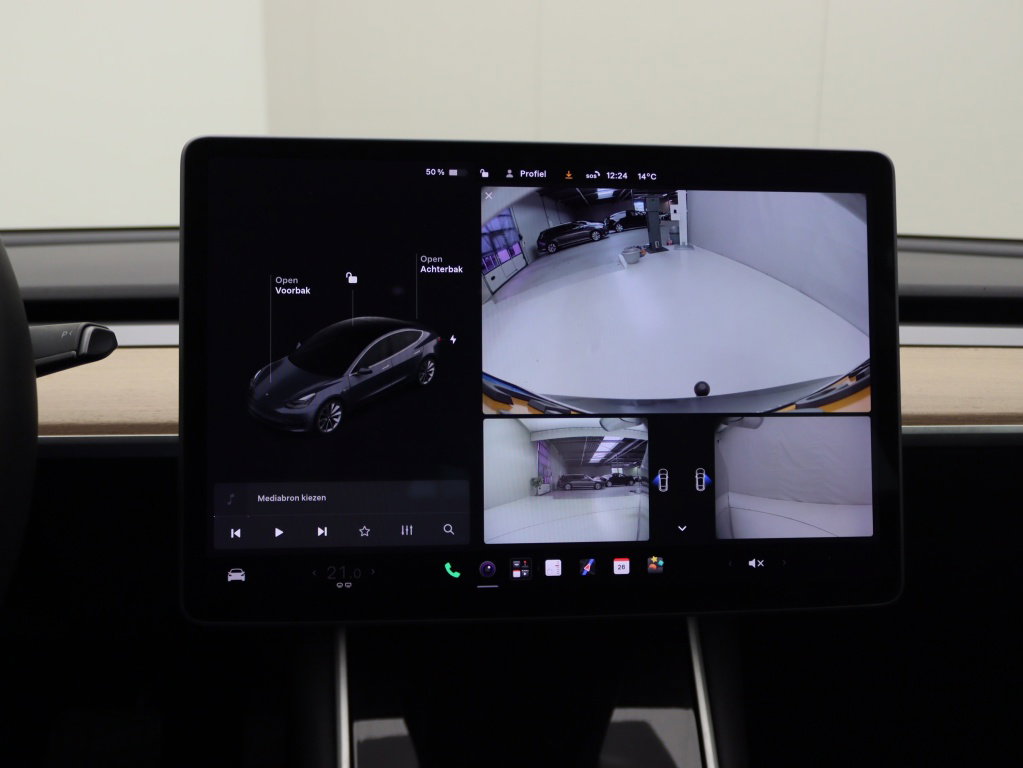 Tesla Model 3 Standard Plus RWD 25