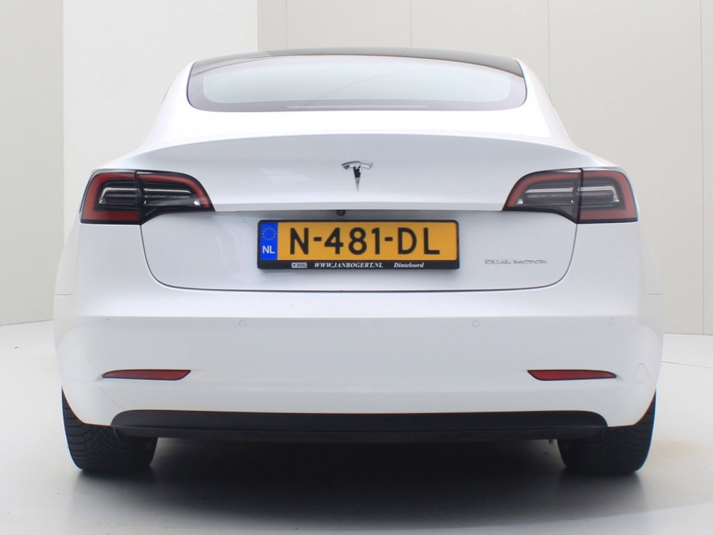 Tesla Model 3 Long-Range Dual Motor AWD 7