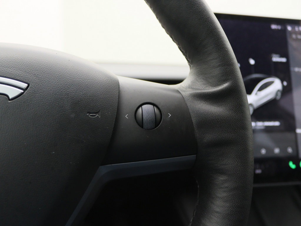 Tesla Model 3 Long-Range Dual Motor AWD 22