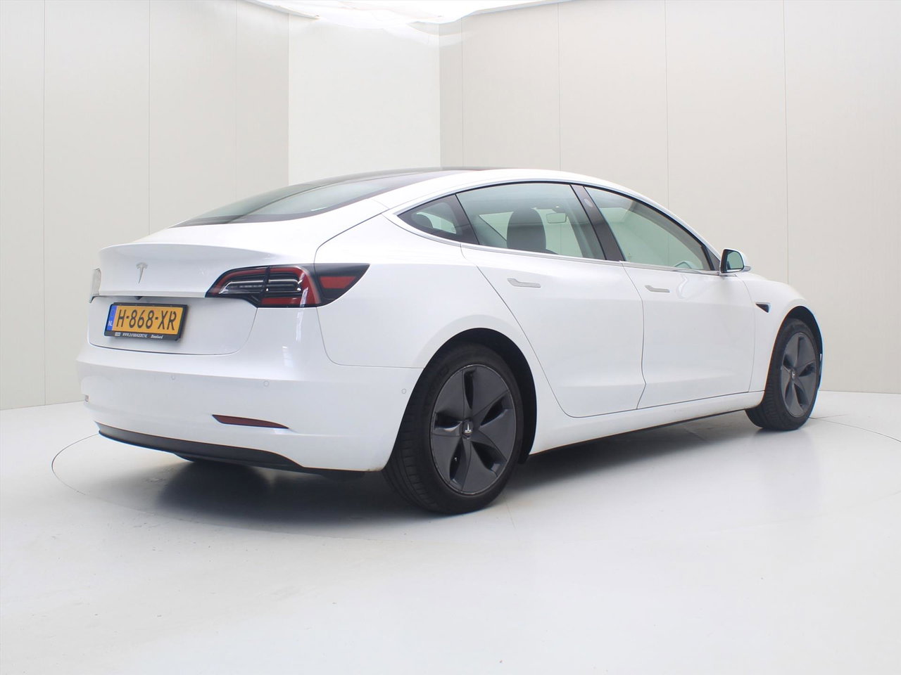 Tesla Model 3 Standard Plus RWD Standard Range Plus 85,6% SoH [ AUTOPILOT+CAMERA+CLIMAAT+NAVIGATIE+PDC+LED ] 3