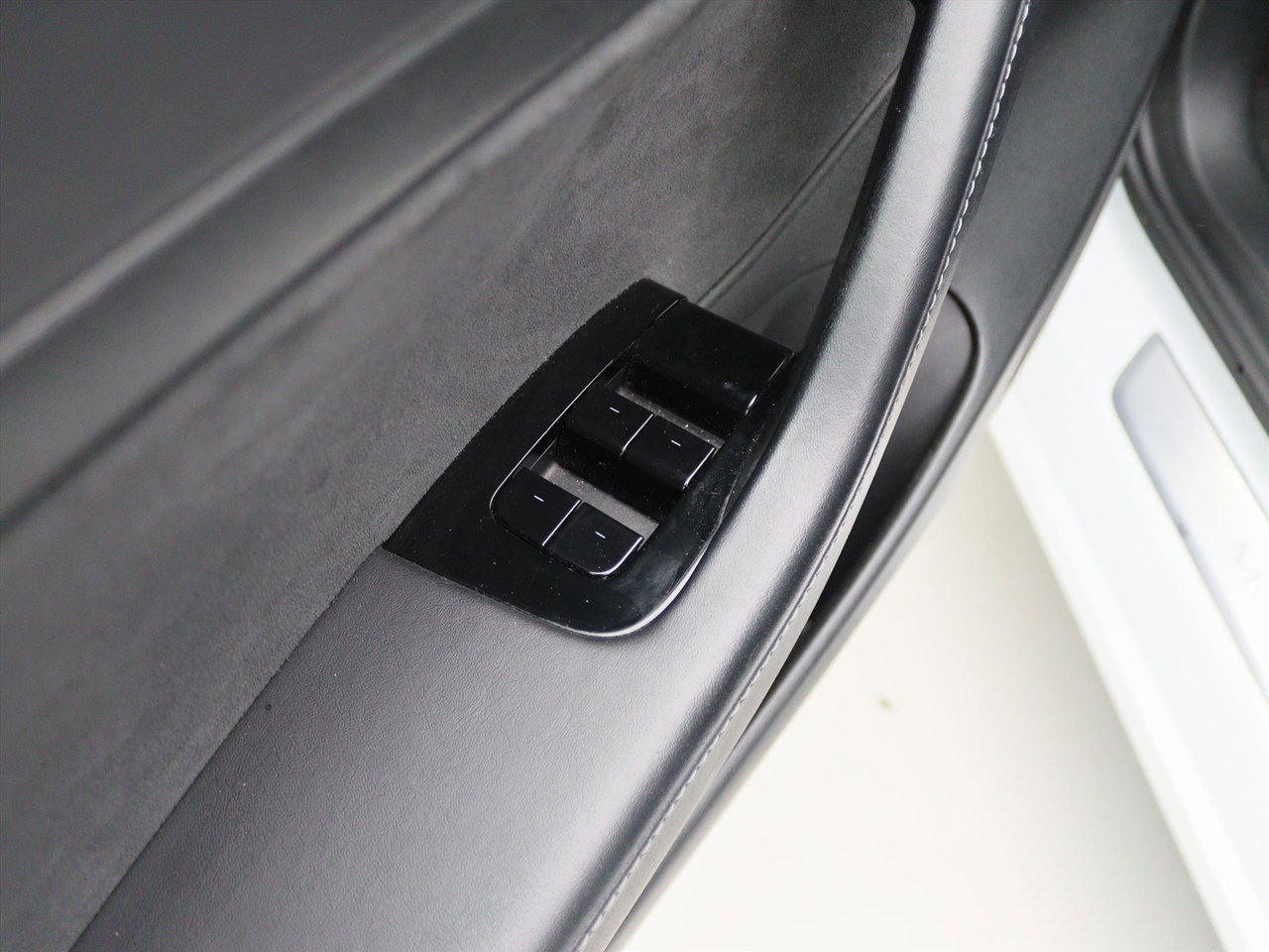 Tesla Model 3 Standard Plus RWD Standard Range Plus 85,6% SoH [ AUTOPILOT+CAMERA+CLIMAAT+NAVIGATIE+PDC+LED ] 30
