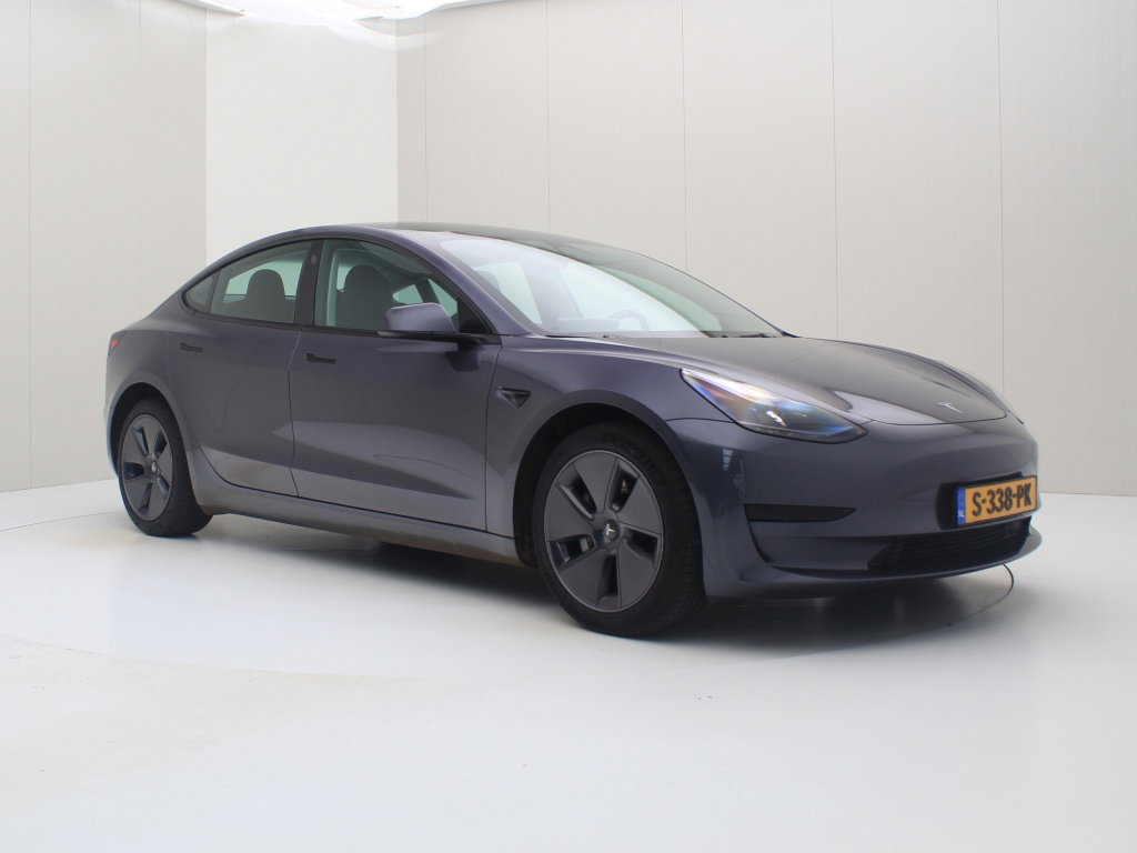 Tesla Model 3 Standard Plus RWD 4