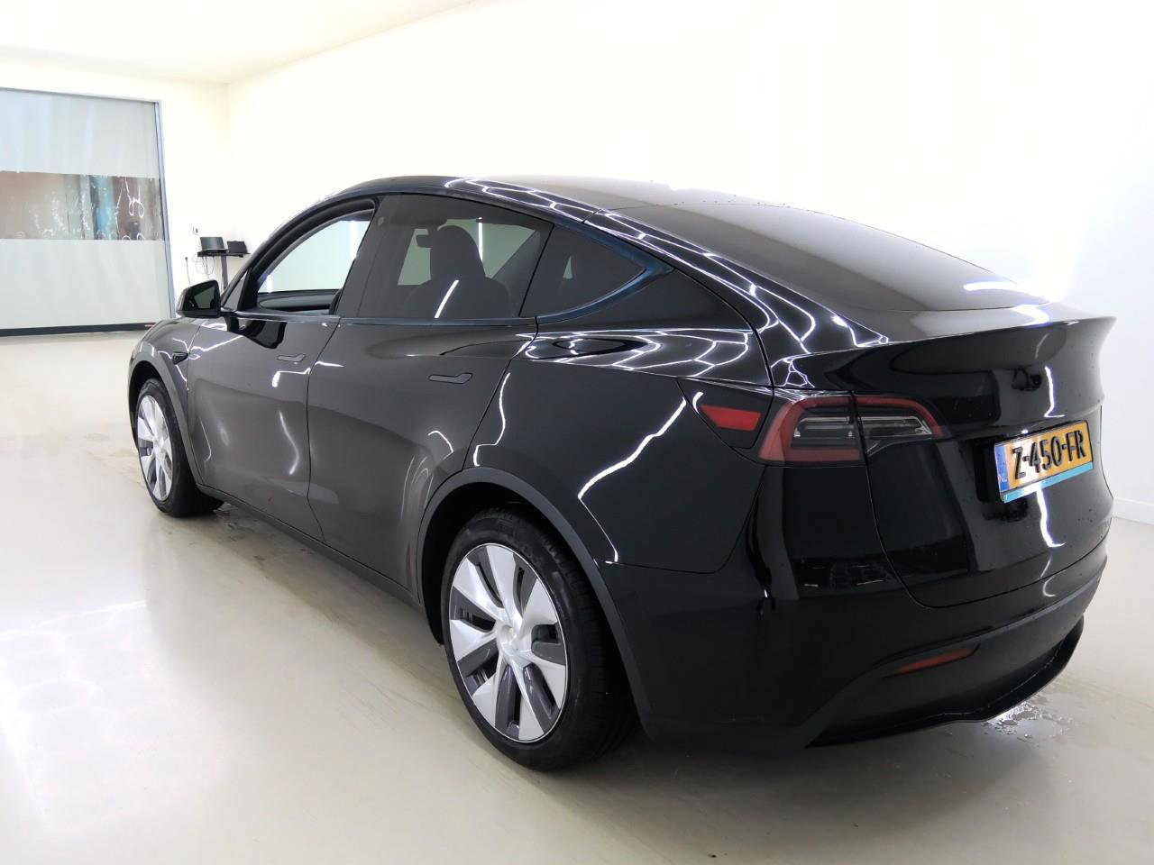 Tesla Model Y Standard RWD Plus 94,1% SoH [ AMD RYZEN+AUTOPILOT+19 INCH+PREMIUM AUDIO ] 7