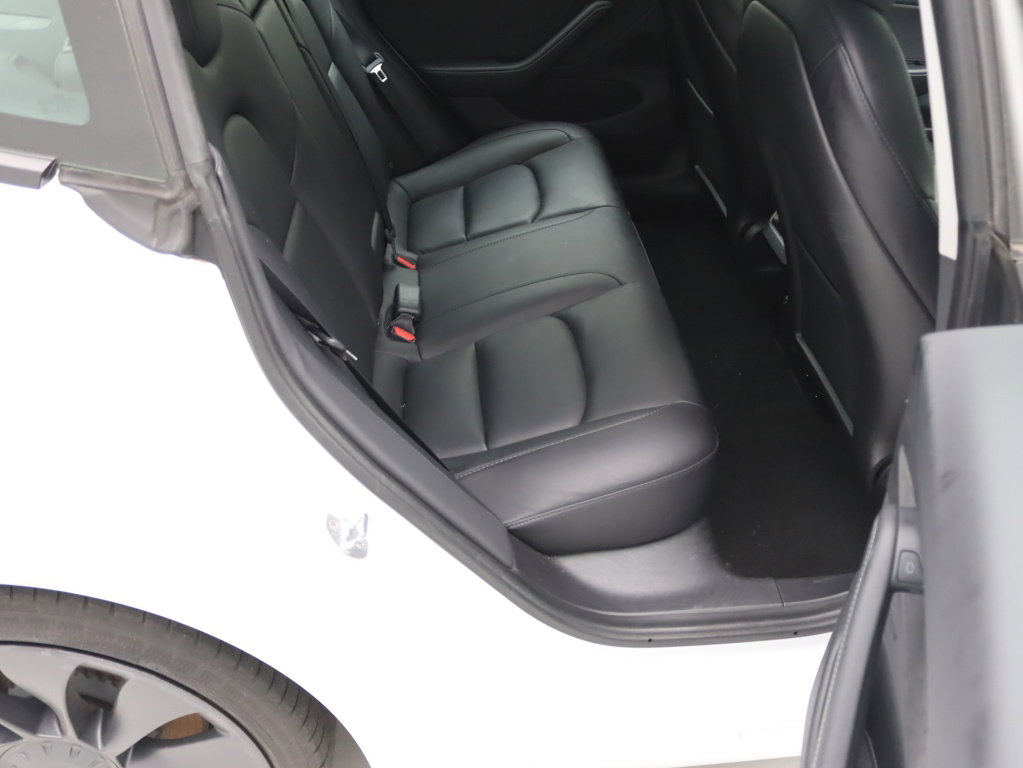 Tesla Model 3 Performance Dual Motor AWD 20