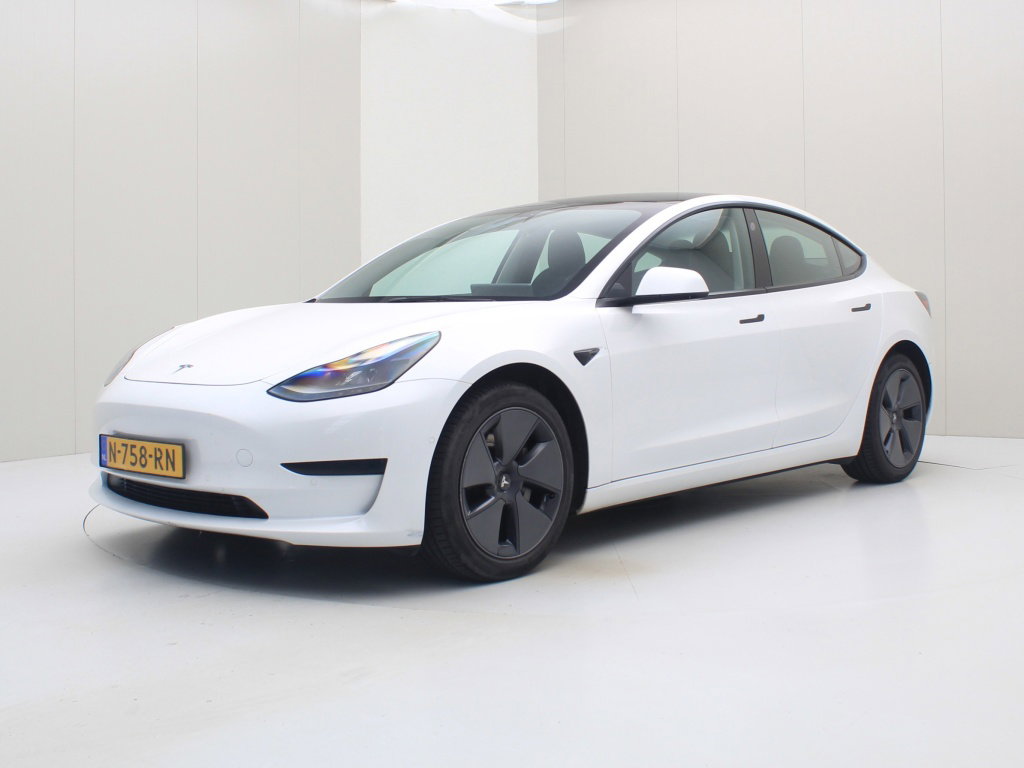 Tesla Model 3 Standard Plus RWD