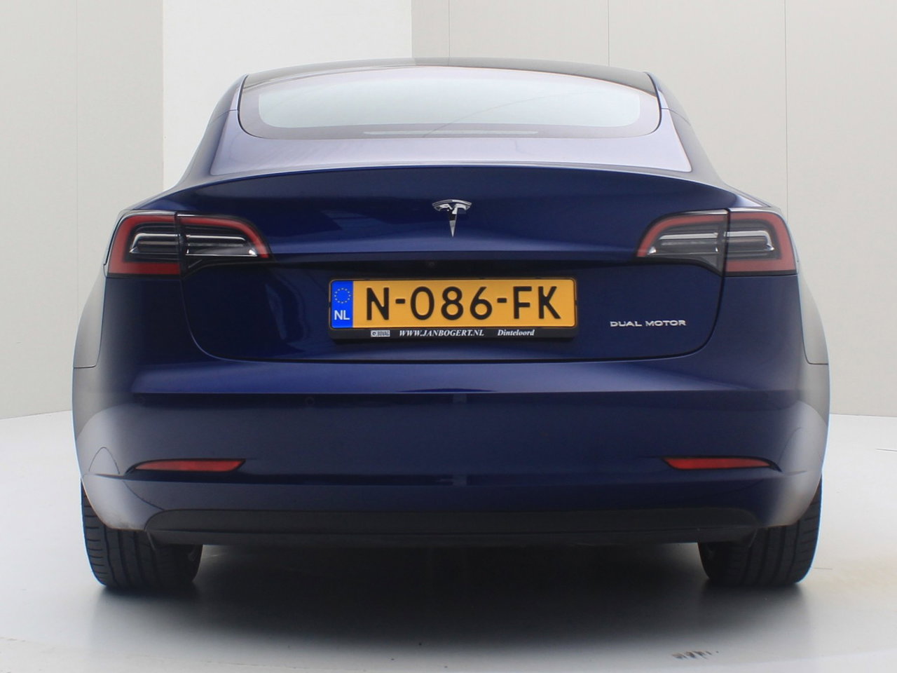 Tesla Model 3 Long-Range AWD 351pk 75 kWh 95,3% SoH FACELIFT [ ENHANCED AUTOPILOT+WARMTEPOMP+620KM WLTP ] 7