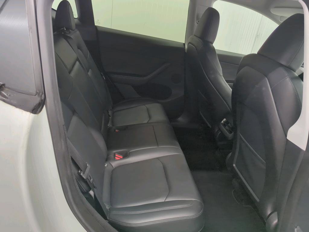Tesla Model Y Long Range AWD 75kWh 351pk [ TREKHAAK+AMD RYZEN+AUTOPILOT+19 INCH+PREMIUM AUDIO ] 22