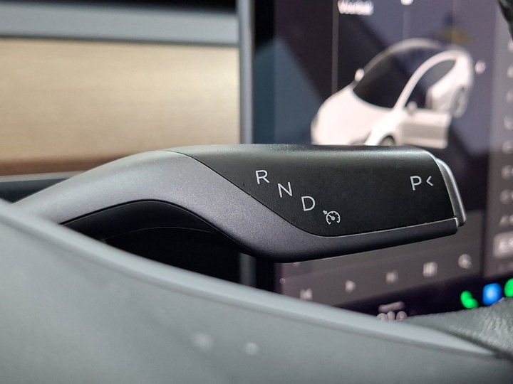 Tesla Model 3 Standard RWD Plus 88,7% SoH FACELIFT [ LFP-ACCU+WARMTEPOMP+AUTOPILOT+PREMIUM AUDIO ] 13