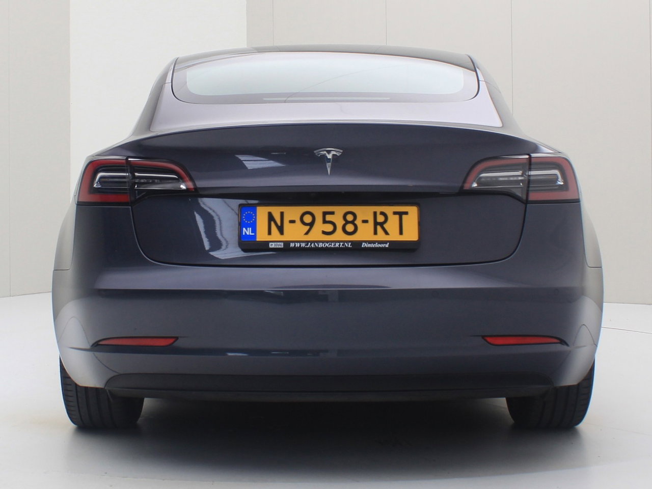 Tesla Model 3 Standard RWD Plus 94% SoH FACELIFT [ LFP-ACCU+WARMTEPOMP+AUTOPILOT+PREMIUM AUDIO ] 7