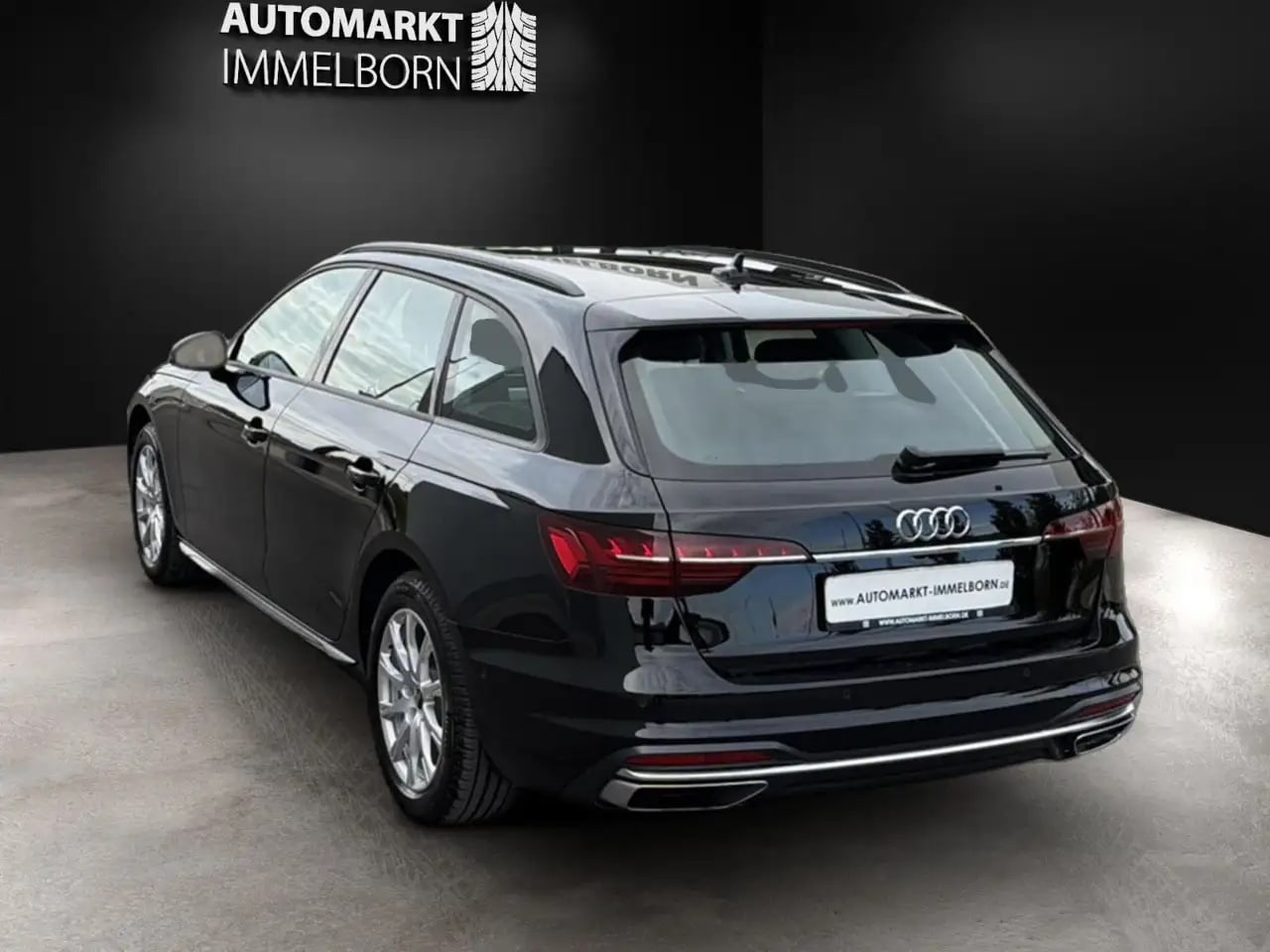 Audi A4 advanced Matrix*Panorama*360*Virtual*ACC*17 5