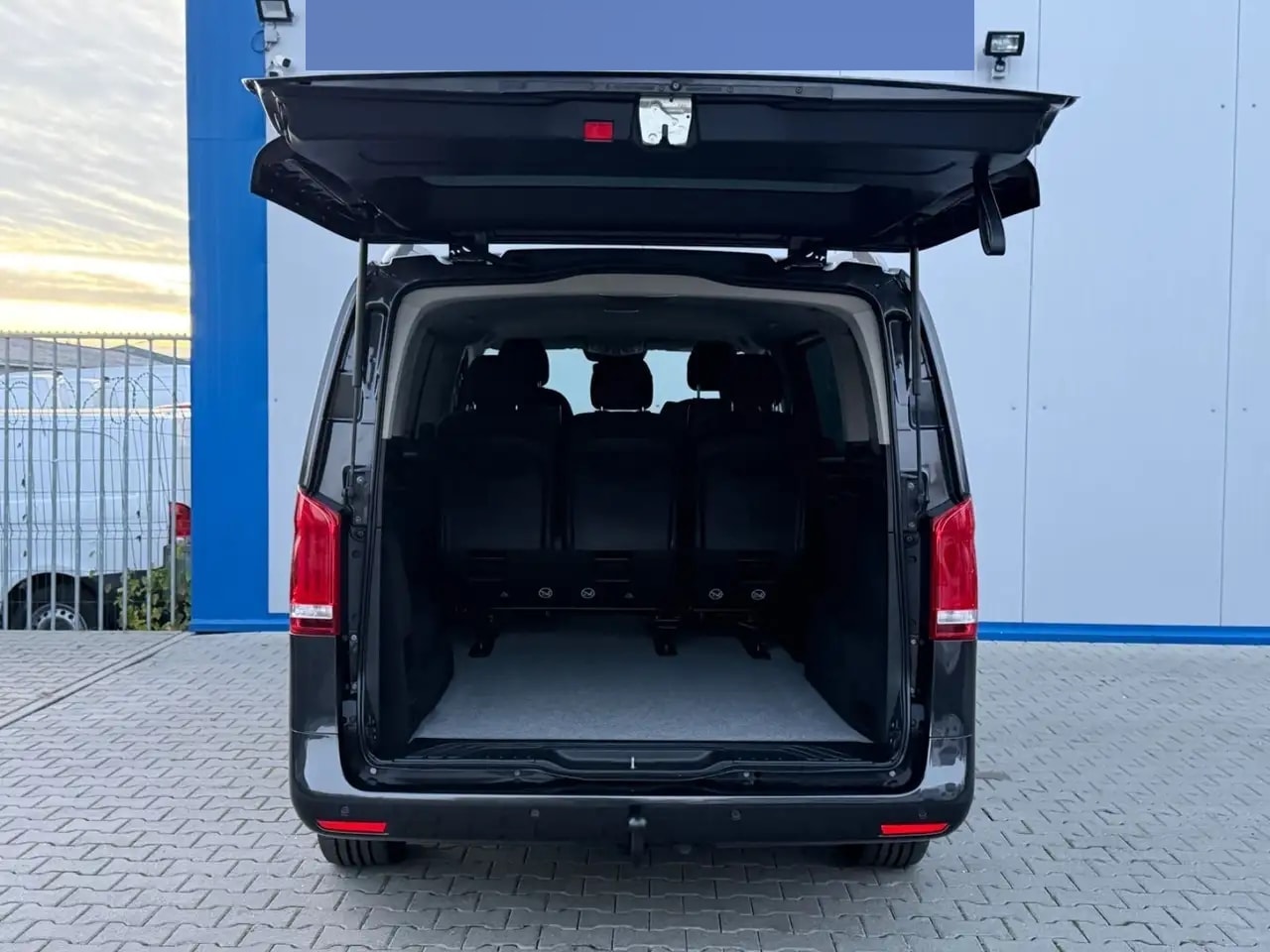 Mercedes-Benz Vito VITO 119 LANG 4M 9G-TR MIXTO NAVI LED KAMERA AHK 10