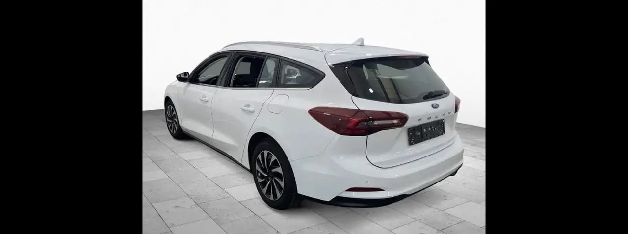 Ford Focus Titanium NaviTouch*LM*LED*DAB*Kamera* 4
