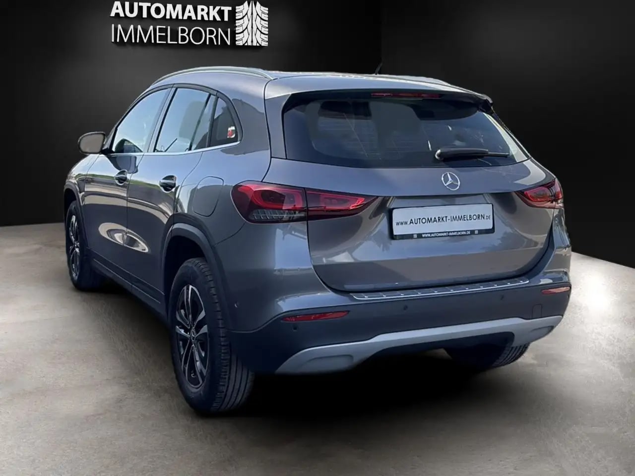 Mercedes-Benz GLA 180 d MBUX*Kamera*LED*Navi*17*DAB*1Hand 10
