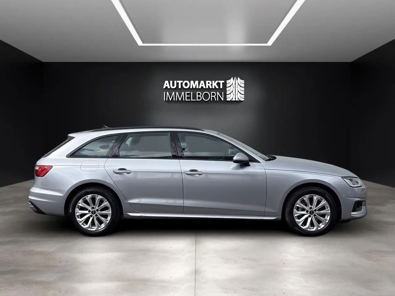 Audi A4 204ps advanced Kamera*Virtual*LED*Panorama*17 7