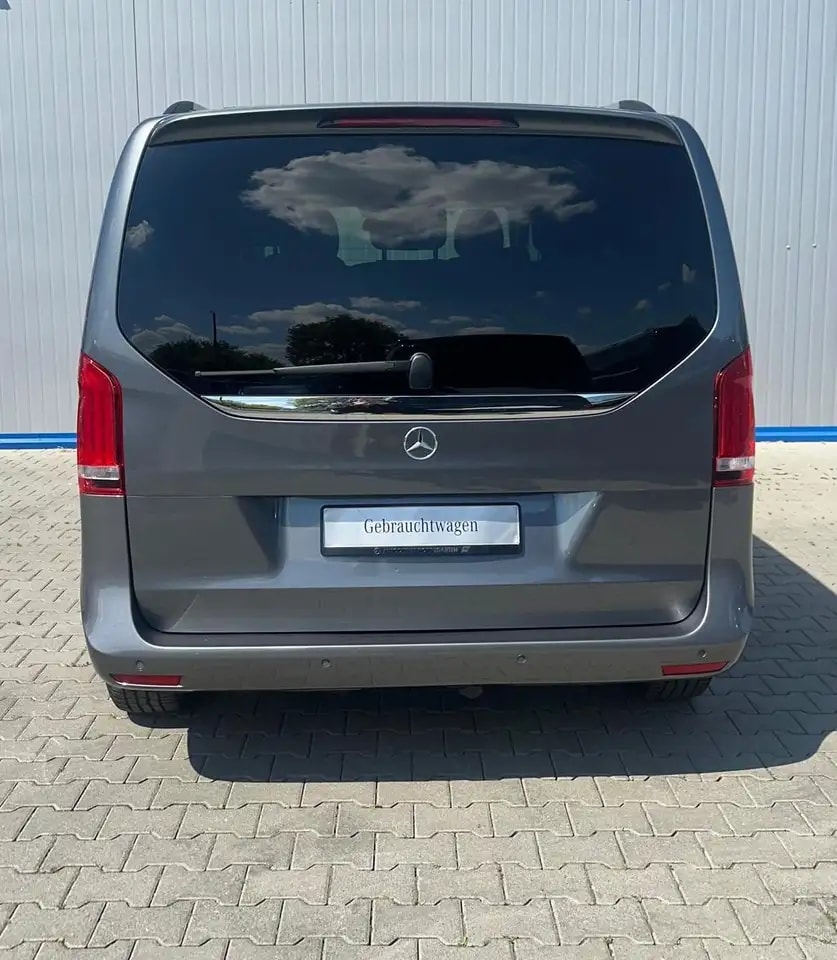 Mercedes-Benz V 250 d 9G-TR EDITION SPORT-PAKET LED 7 SITZE AHK 8