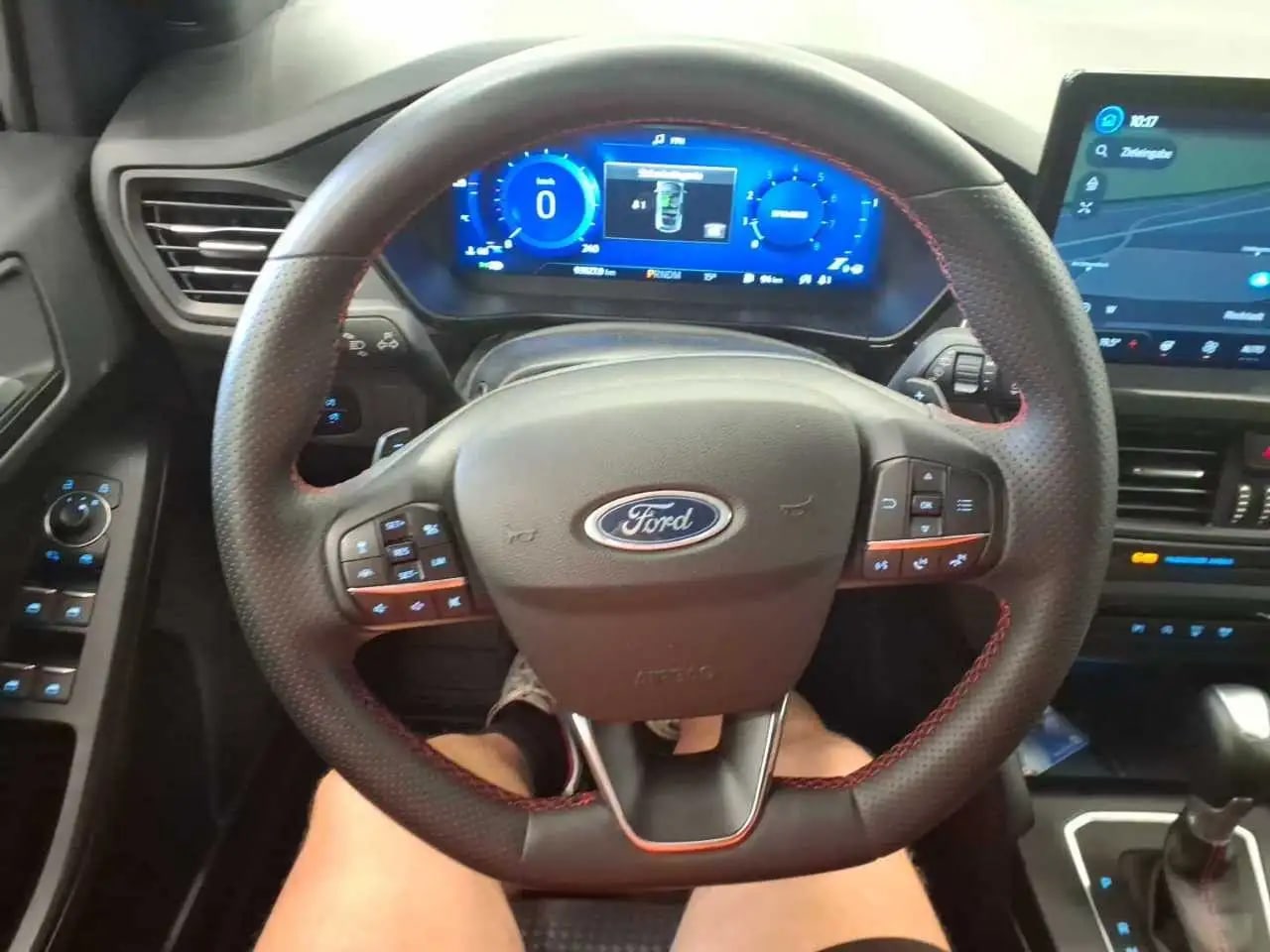 Ford Focus ST-Line X AHK*Matrix*ACC*Kamera*Easy+Winte 9
