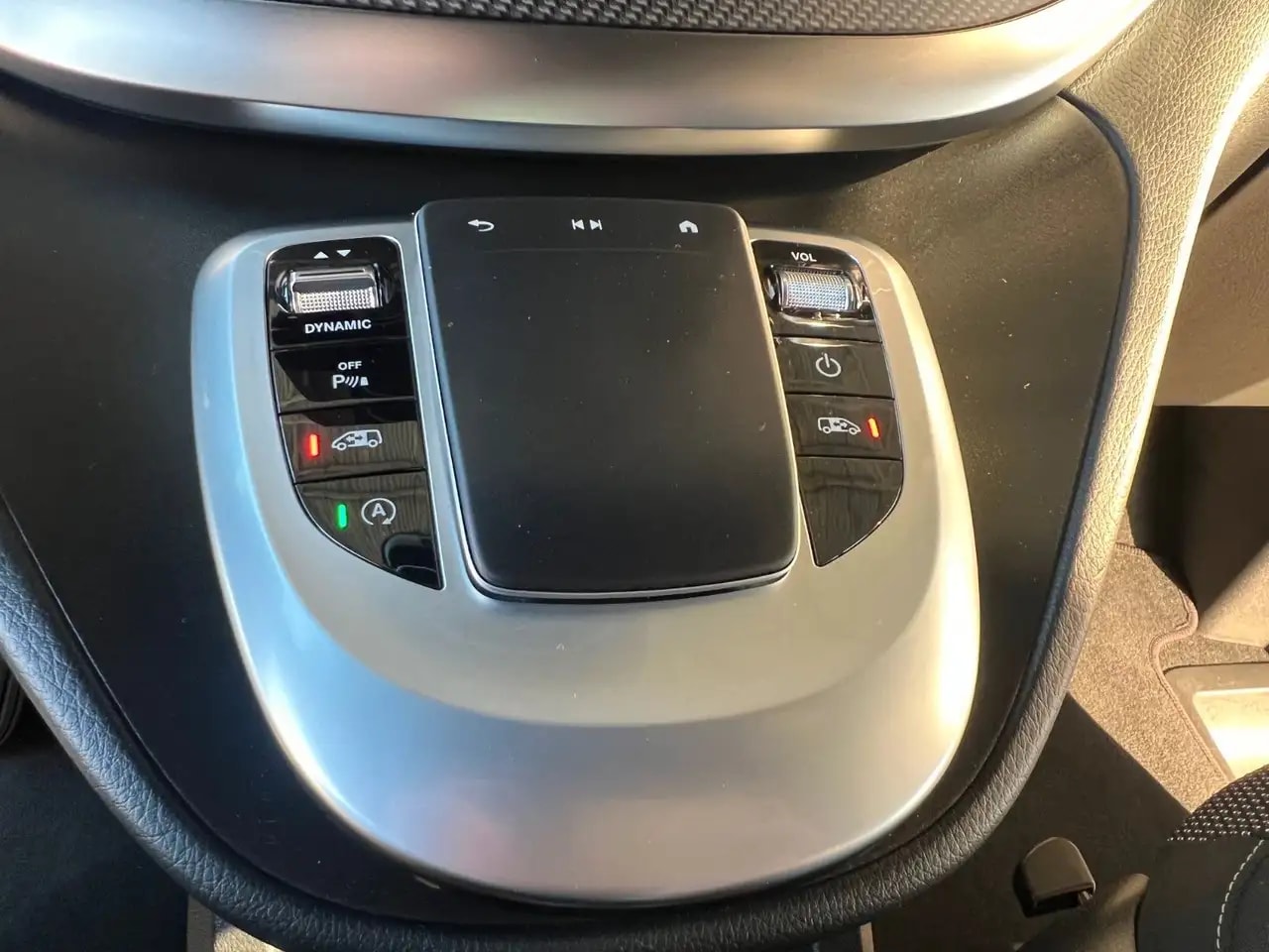 Mercedes-Benz V 300 V300 d LANG AMG-LINE NAVI DISTRONIC LED EL.TÜREN 20